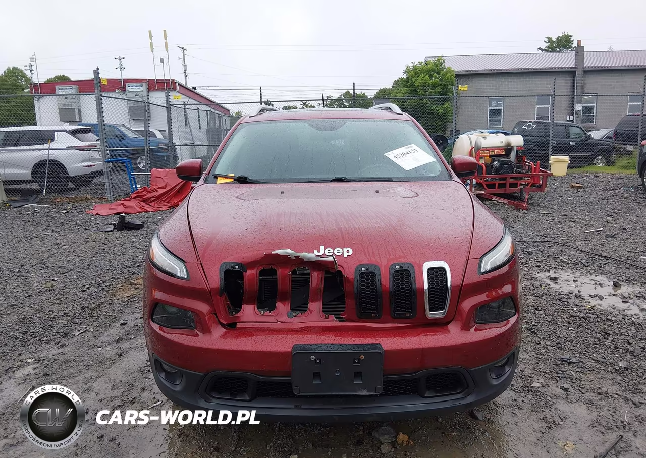 2017 Jeep Cherokee Latitude 4X4 VIN:1C4PJMCB6HW551865 - 12