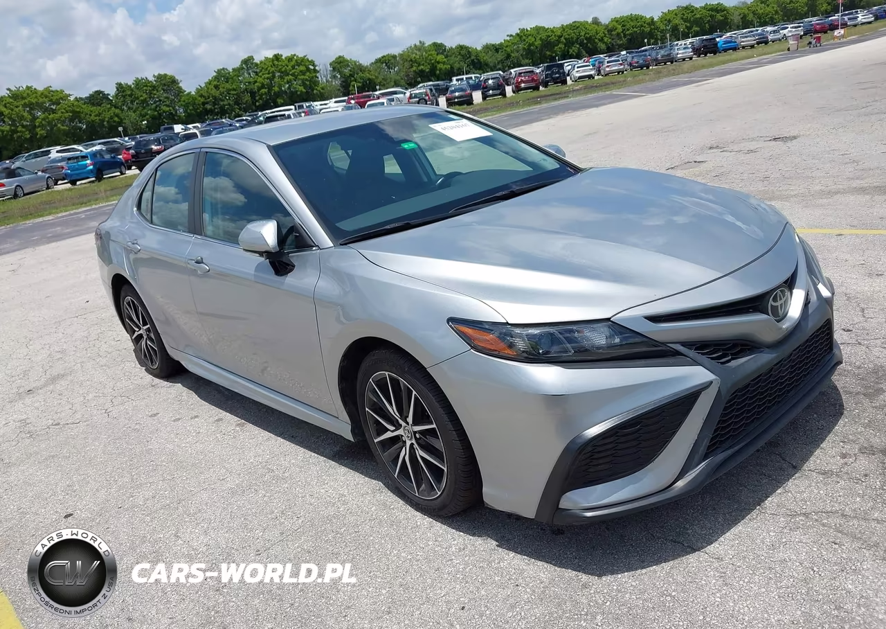2022 Toyota Camry Se