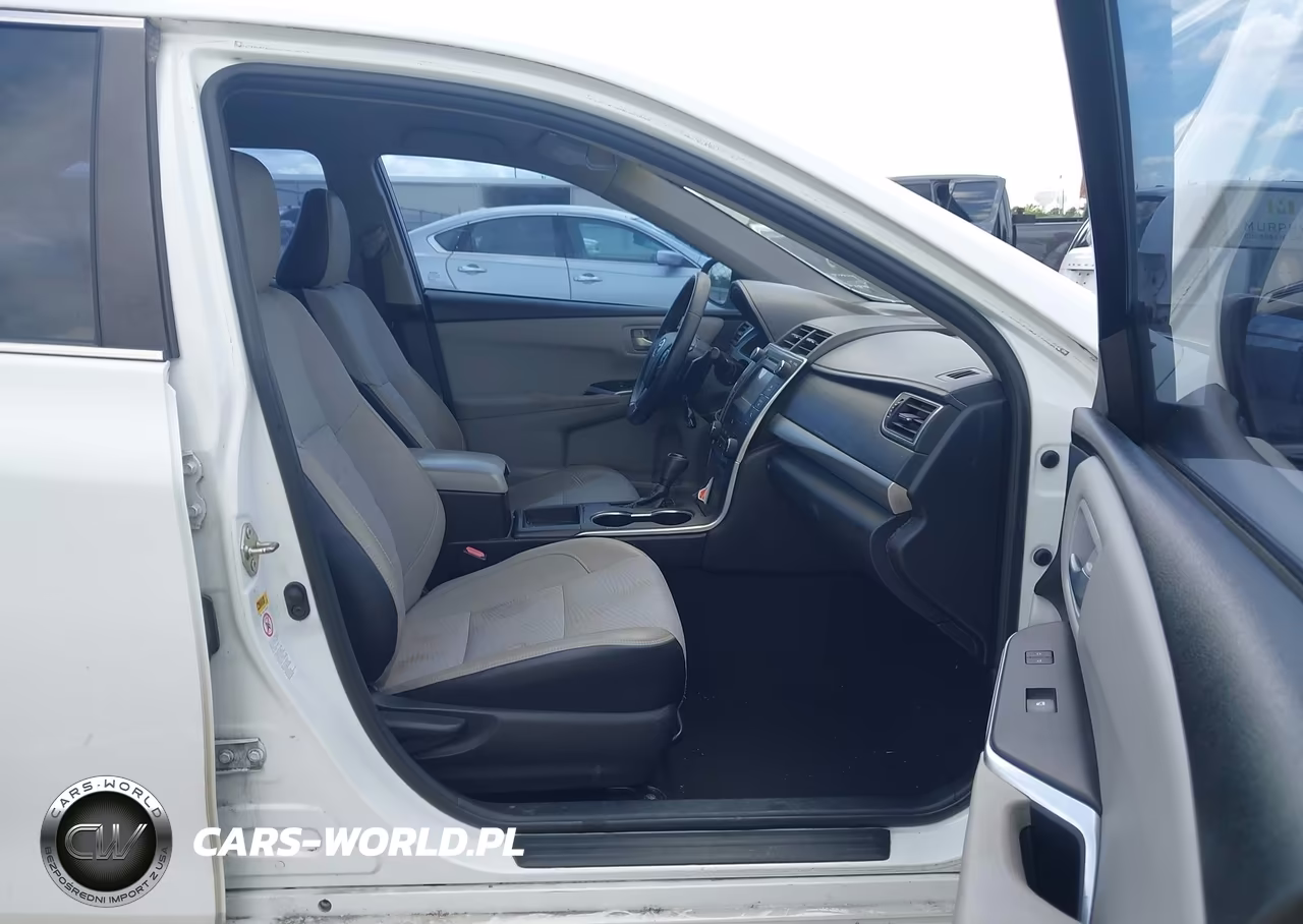 2016 Toyota Camry Se VIN:4T1BF1FK3GU209754 - 5