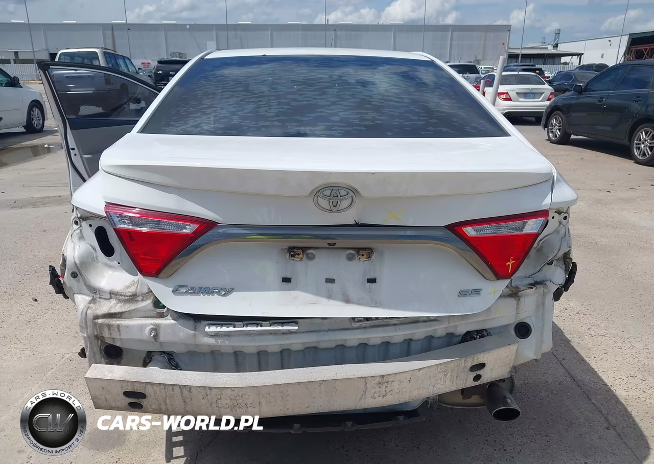 2016 Toyota Camry Se VIN:4T1BF1FK3GU209754 - 6