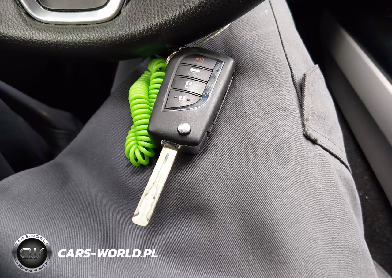 2019 Toyota Camry Le VIN:4T1B11HK5KU220601 - 11