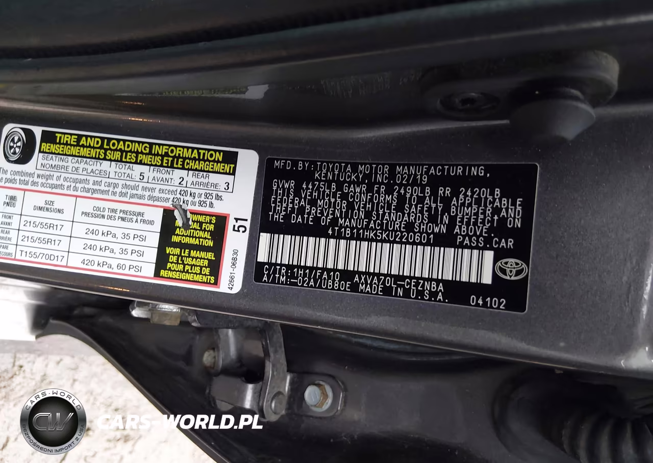 2019 Toyota Camry Le VIN:4T1B11HK5KU220601 - 9