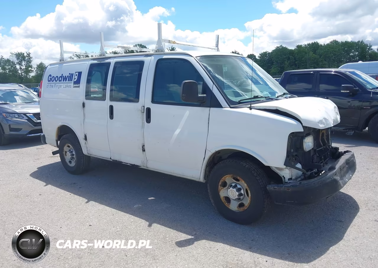 2012 Chevrolet Express 3500 Work Van – zdjęcie 1 z 16