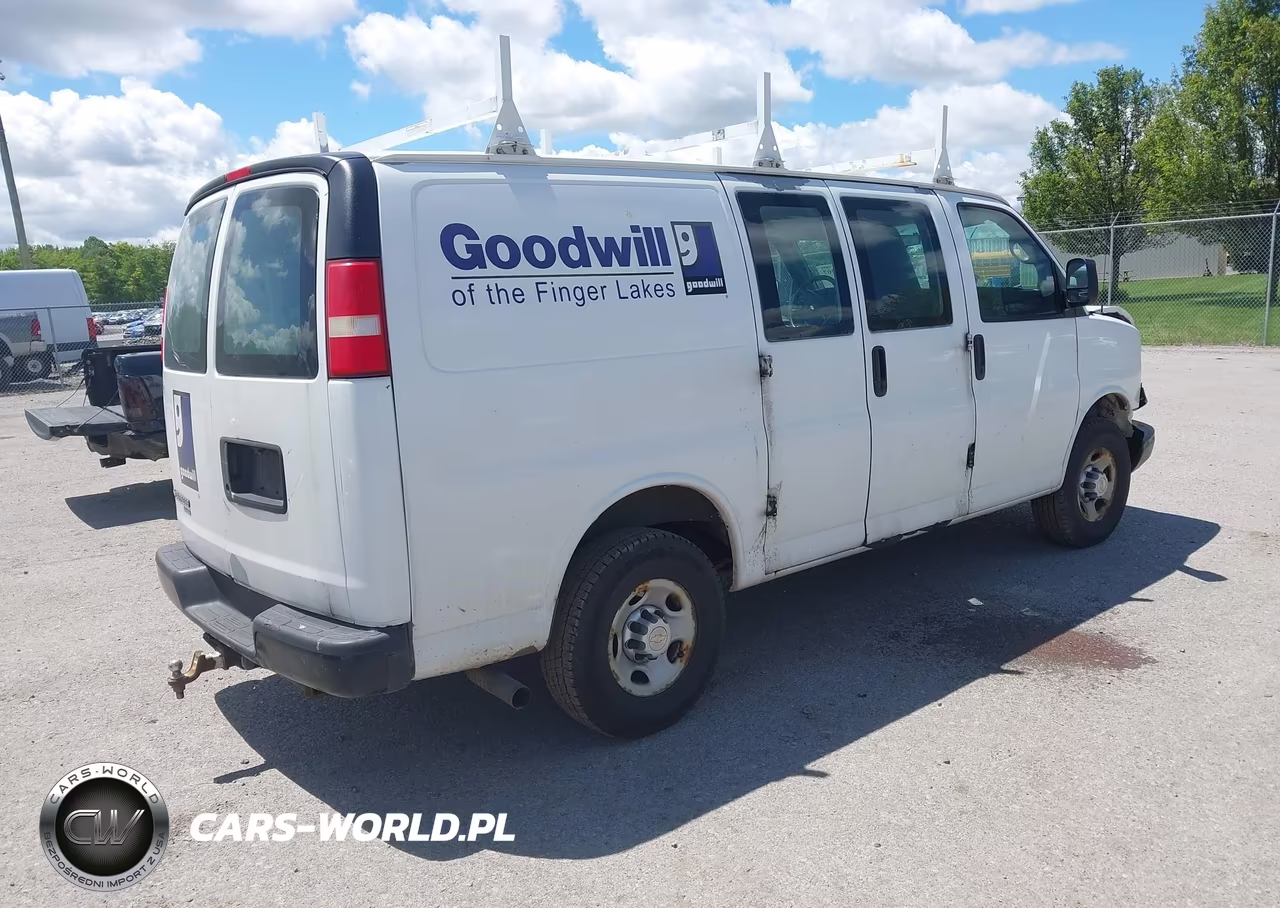 2012 Chevrolet Express 3500 Work Van VIN:1GCZGTCA9C1176147 - 4