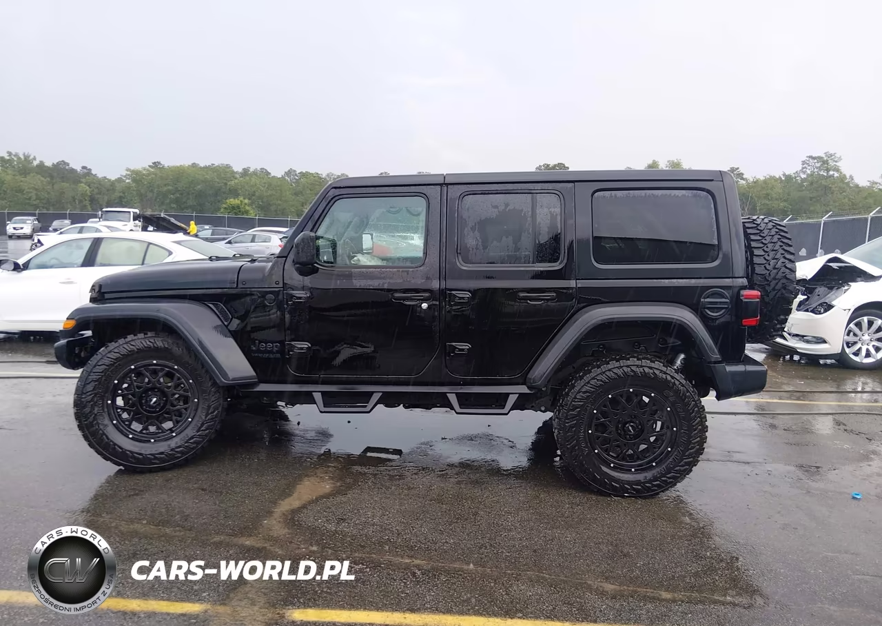 2020 Jeep Wrangler Unlimited Sport Altitude 4X4 VIN:1C4HJXDM0LW347335 - 14