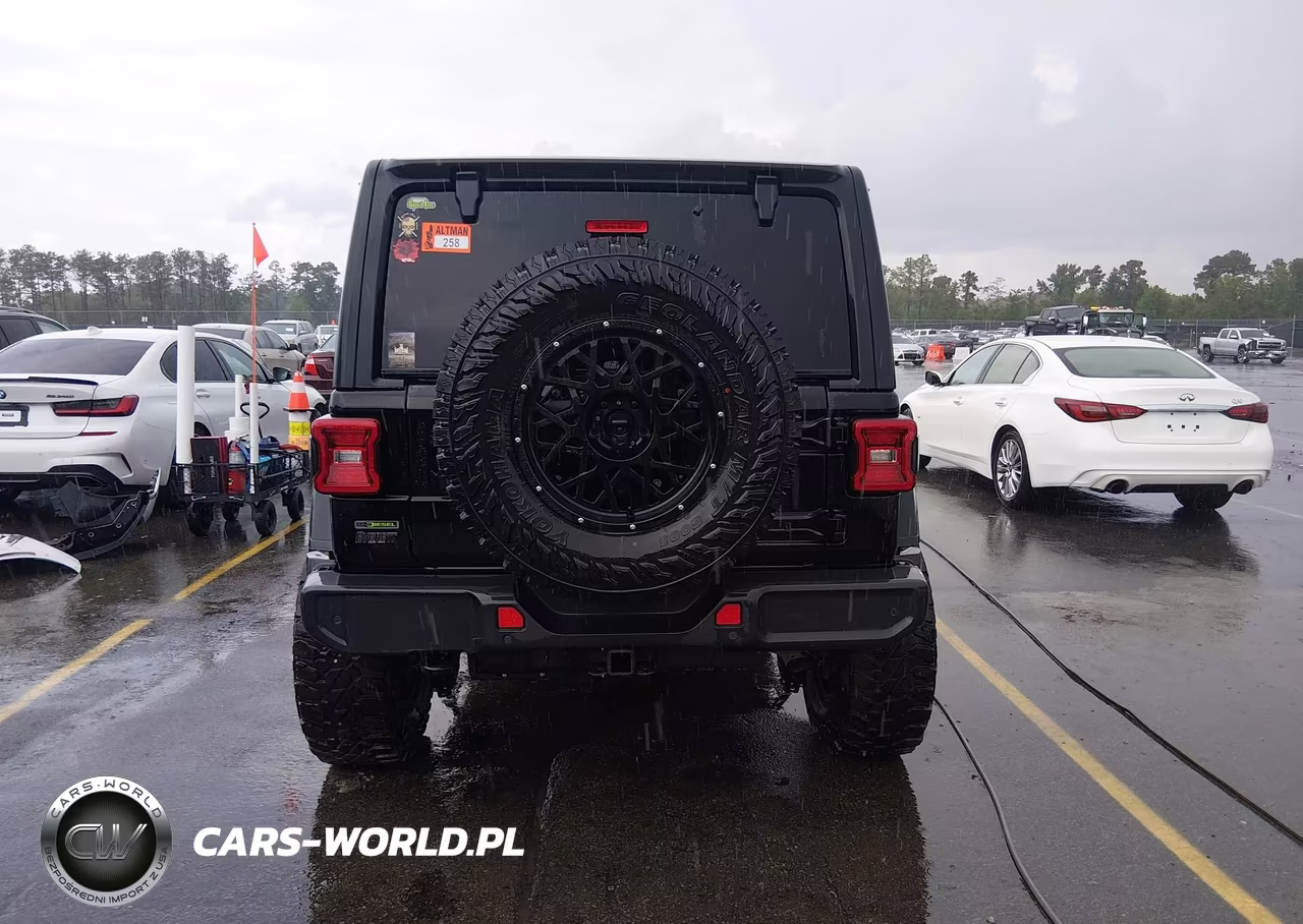 2020 Jeep Wrangler Unlimited Sport Altitude 4X4 VIN:1C4HJXDM0LW347335 - 16