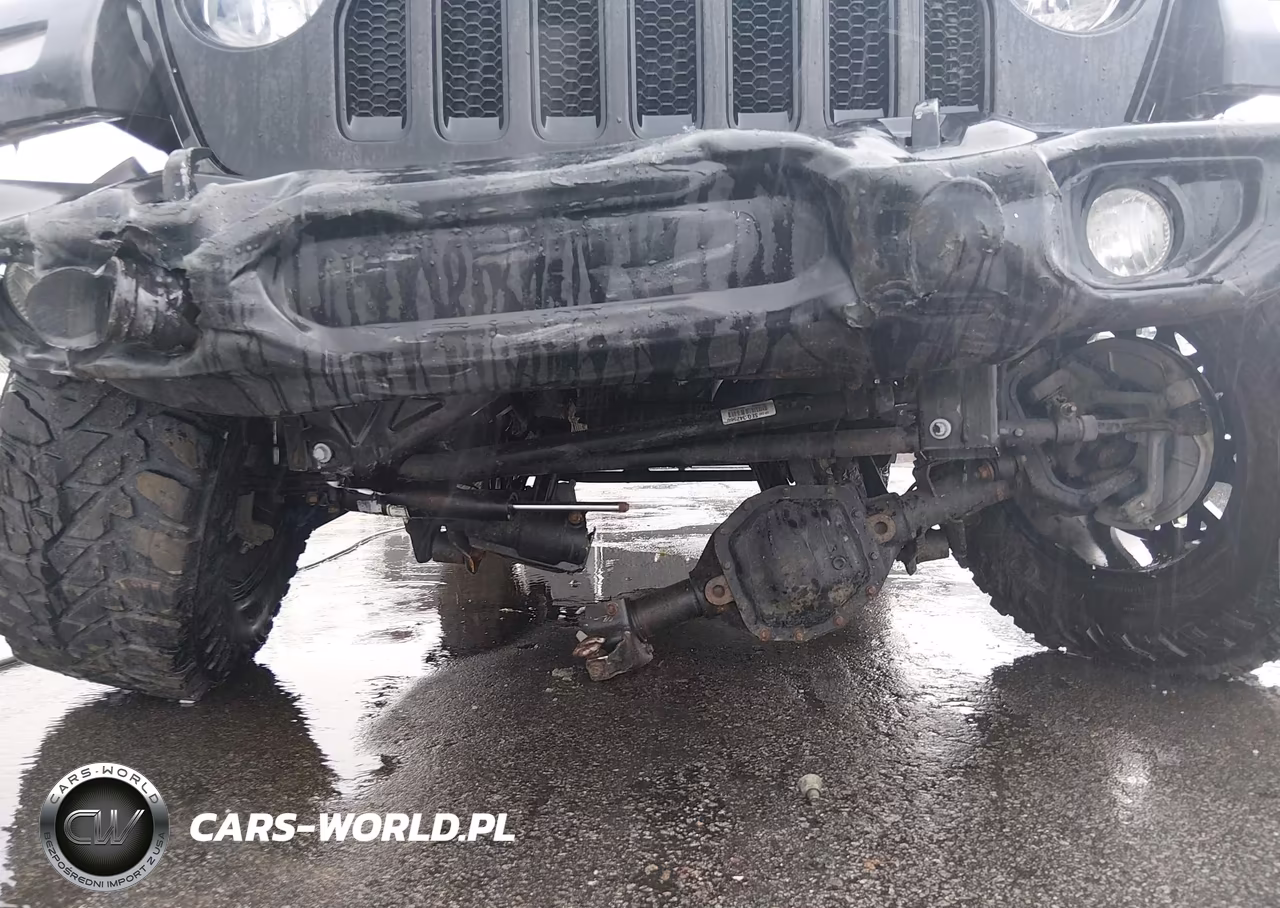 2020 Jeep Wrangler Unlimited Sport Altitude 4X4 VIN:1C4HJXDM0LW347335 - 17