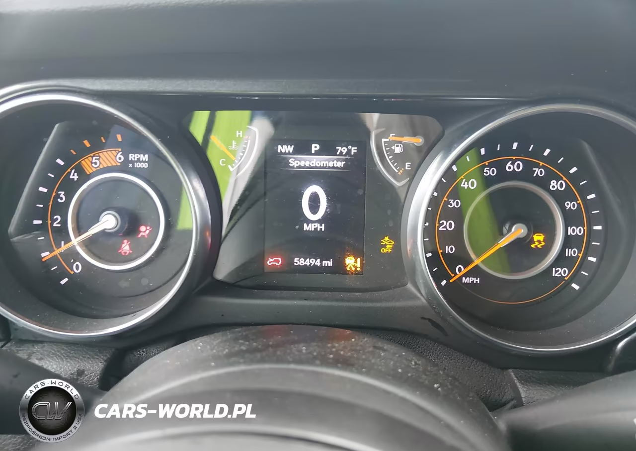 2020 Jeep Wrangler Unlimited Sport Altitude 4X4 VIN:1C4HJXDM0LW347335 - 7