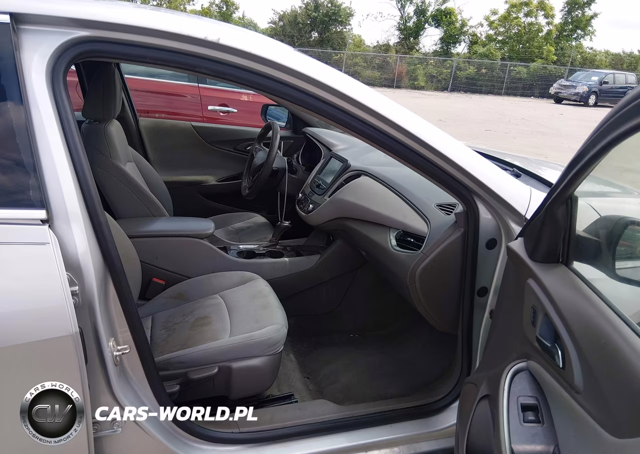 2016 Chevrolet Malibu Ls VIN:1G1ZB5ST5GF205142 - 5