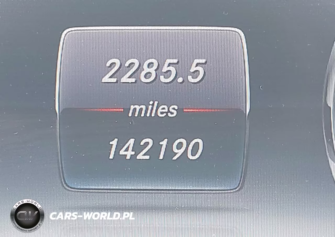 2015 Mercedes-Benz S 550 4Matic VIN:WDDUG8FB6FA107356 - 16