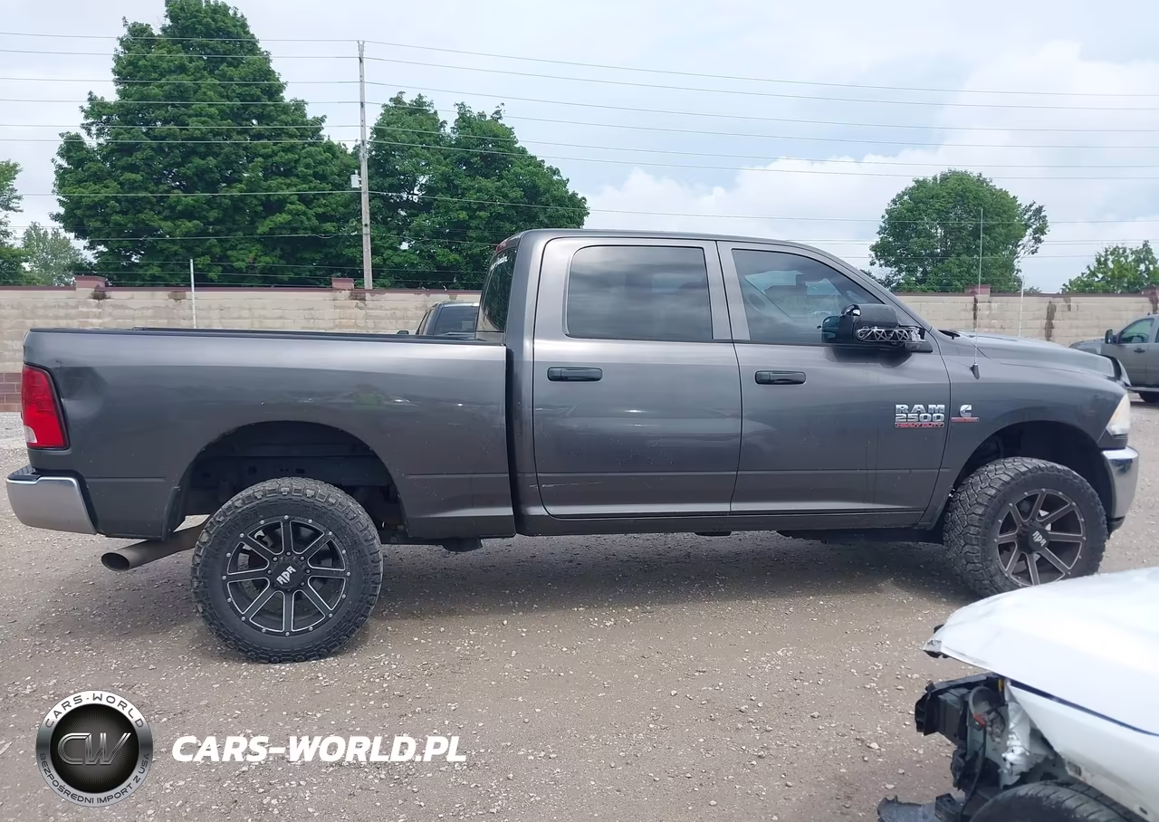2015 Ram 2500 Tradesman VIN:3C6UR5CL5FG552406 - 13
