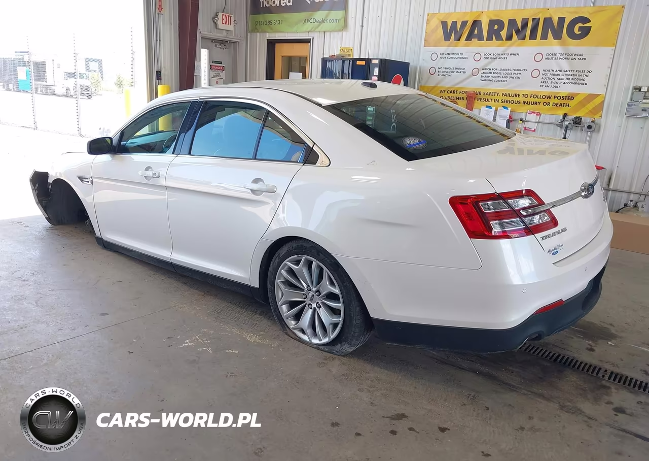 2016 Ford Taurus Limited VIN:1FAHP2J87GG107715 - 3