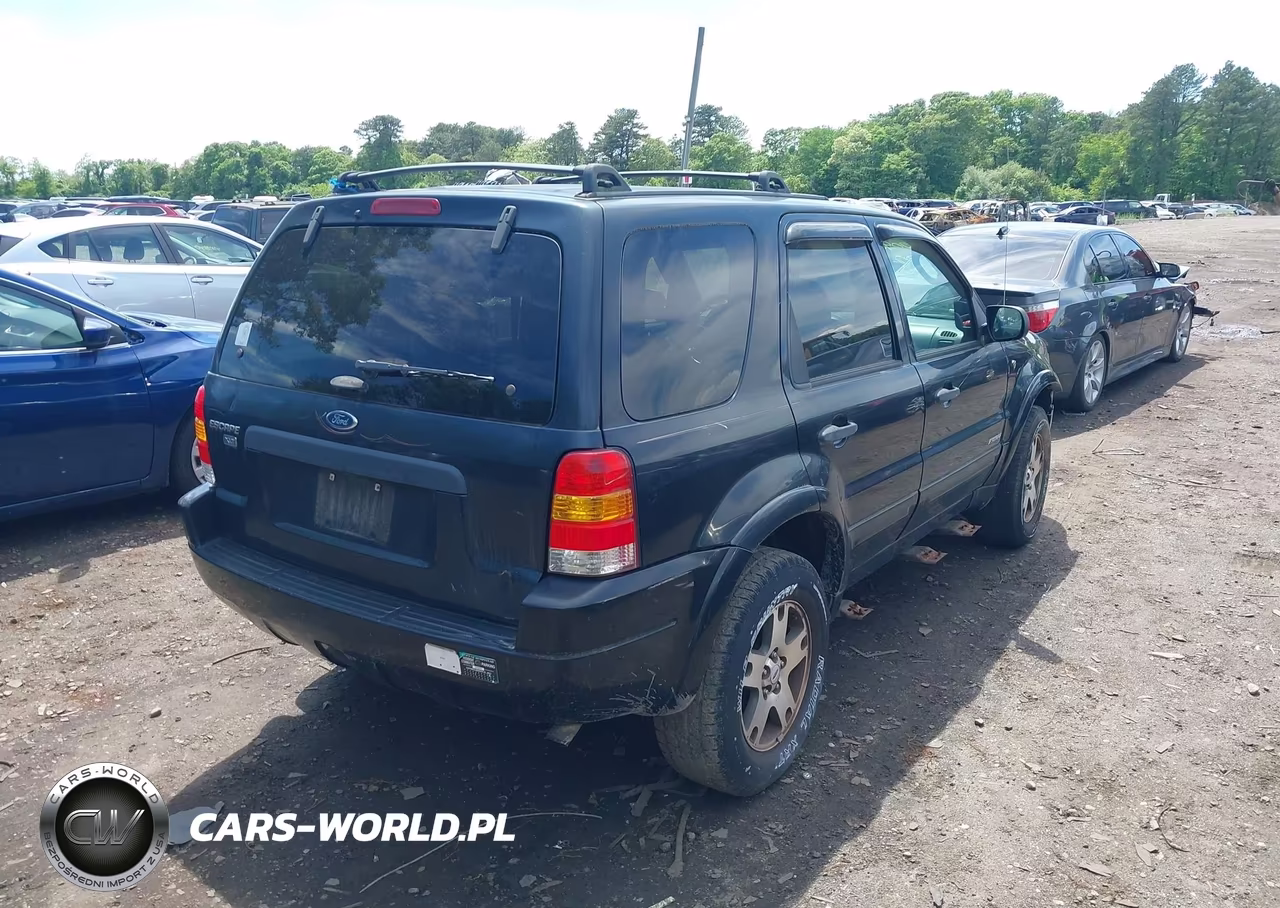 2002 Ford Escape Xlt VIN:1FMCU03182KD53756 - 4