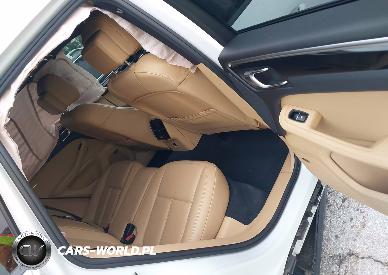 2017 Porsche Macan VIN:WP1AA2A50HLB00258 - 8