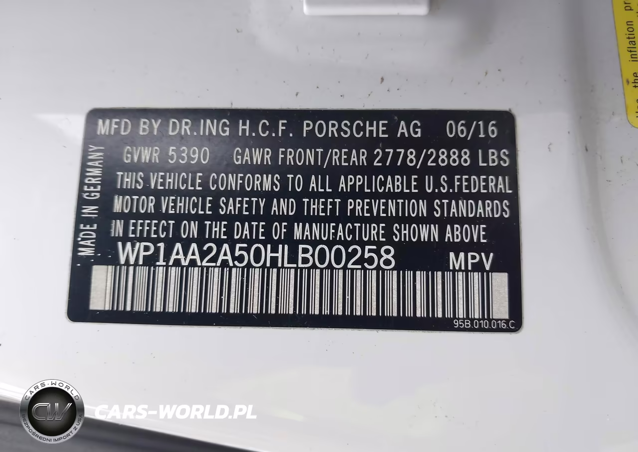 2017 Porsche Macan VIN:WP1AA2A50HLB00258 - 9
