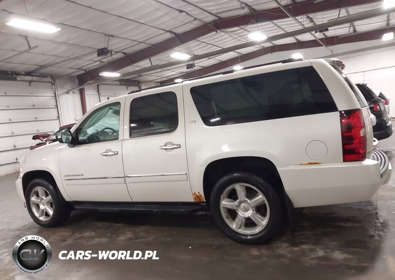 2011 Chevrolet Suburban 1500 Ltz VIN:1GNSKKE32BR219758 - 14