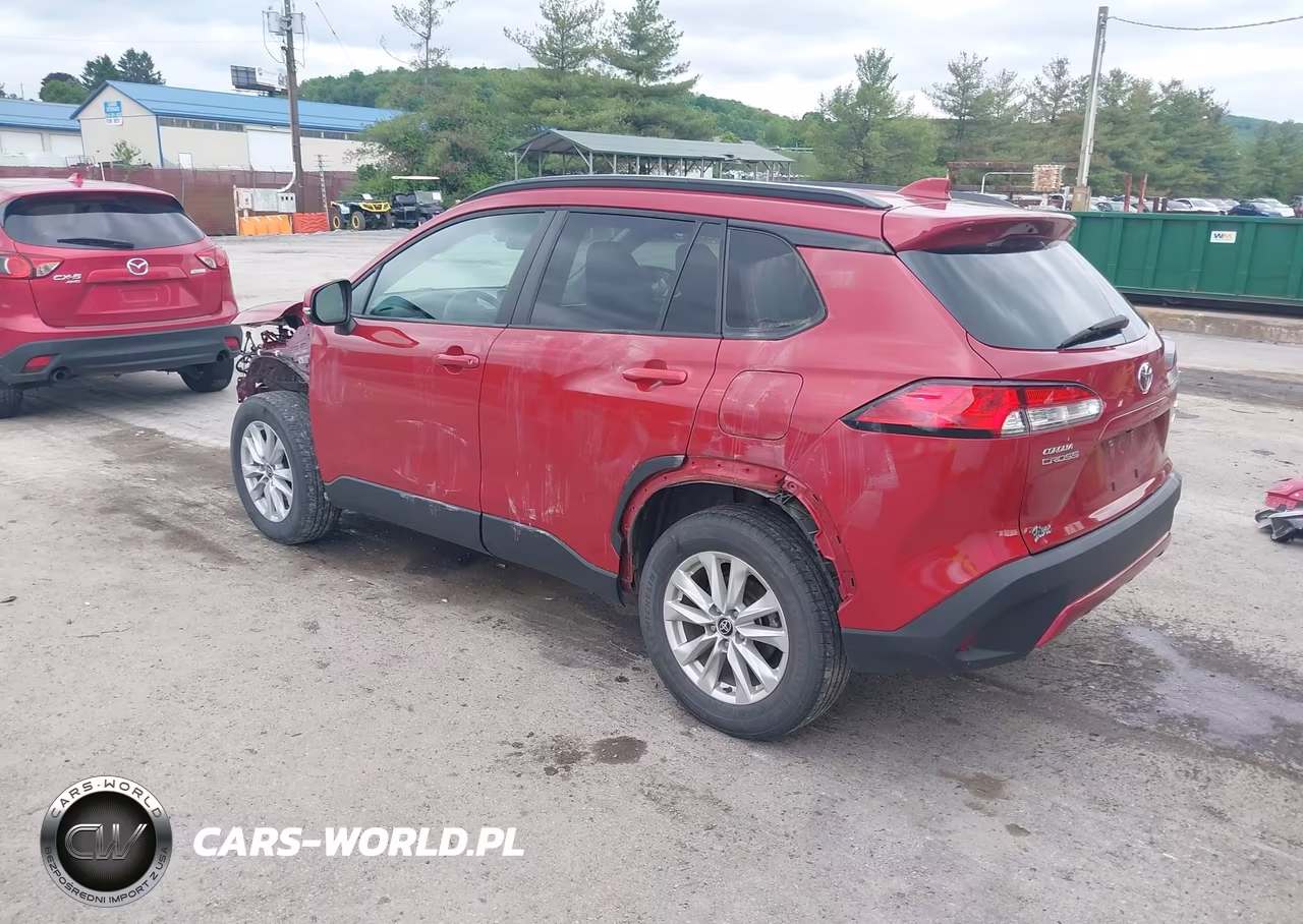 2022 Toyota Corolla Cross Le VIN:7MUCAABG7NV019939 - 3
