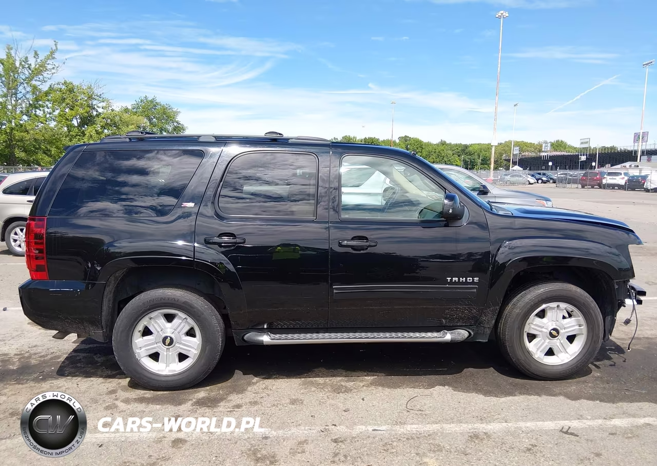 2011 Chevrolet Tahoe Lt VIN:1GNSKBE02BR118161 - 13