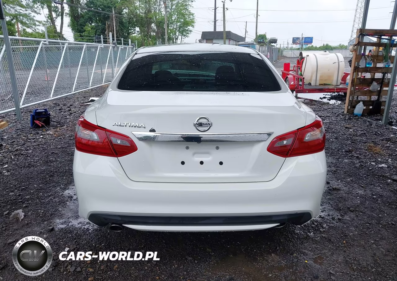 2018 Nissan Altima 2.5 S VIN:1N4AL3AP9JC128736 - 15