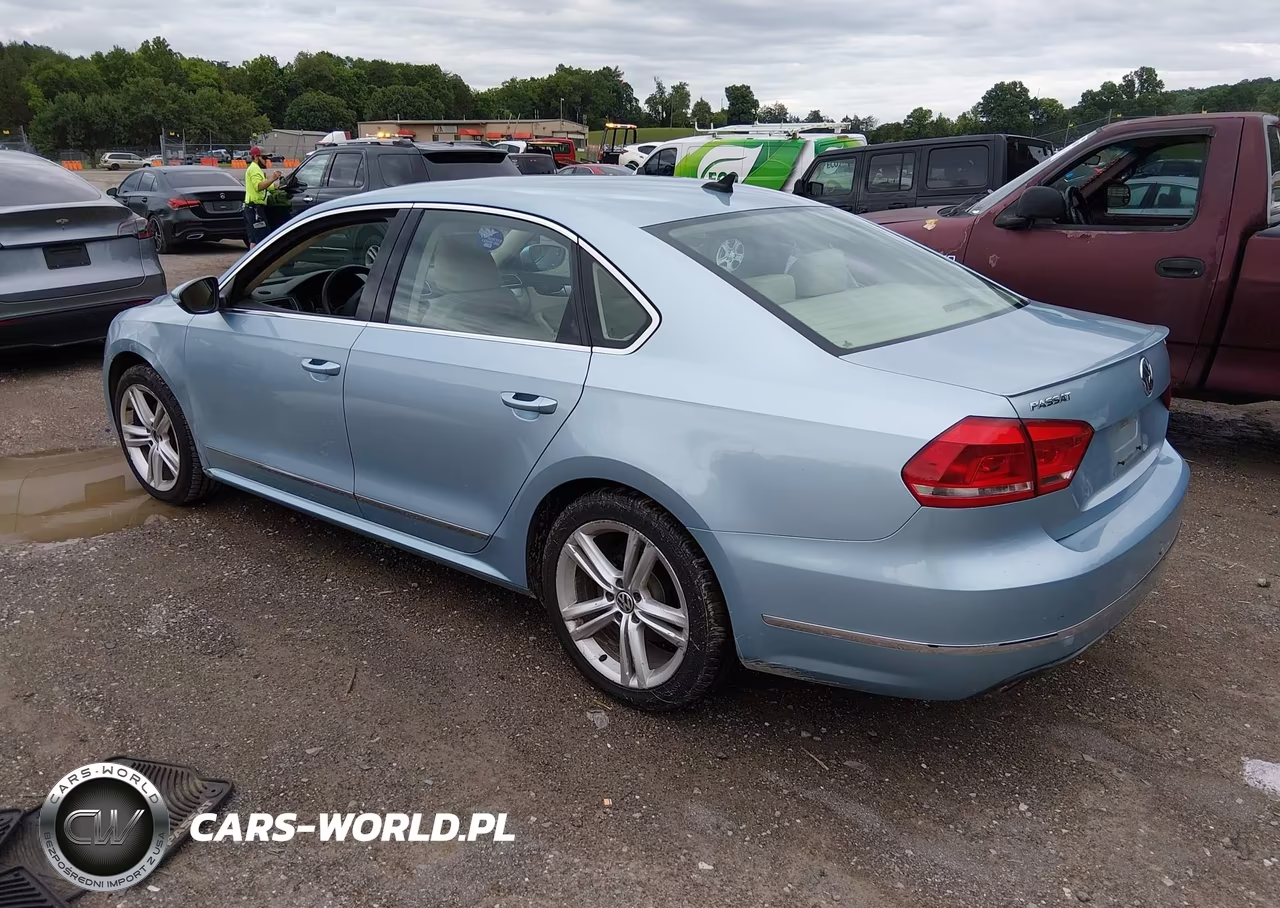 2012 Volkswagen Passat 2.0L Tdi Se VIN:1VWBN7A38CC098156 - 3