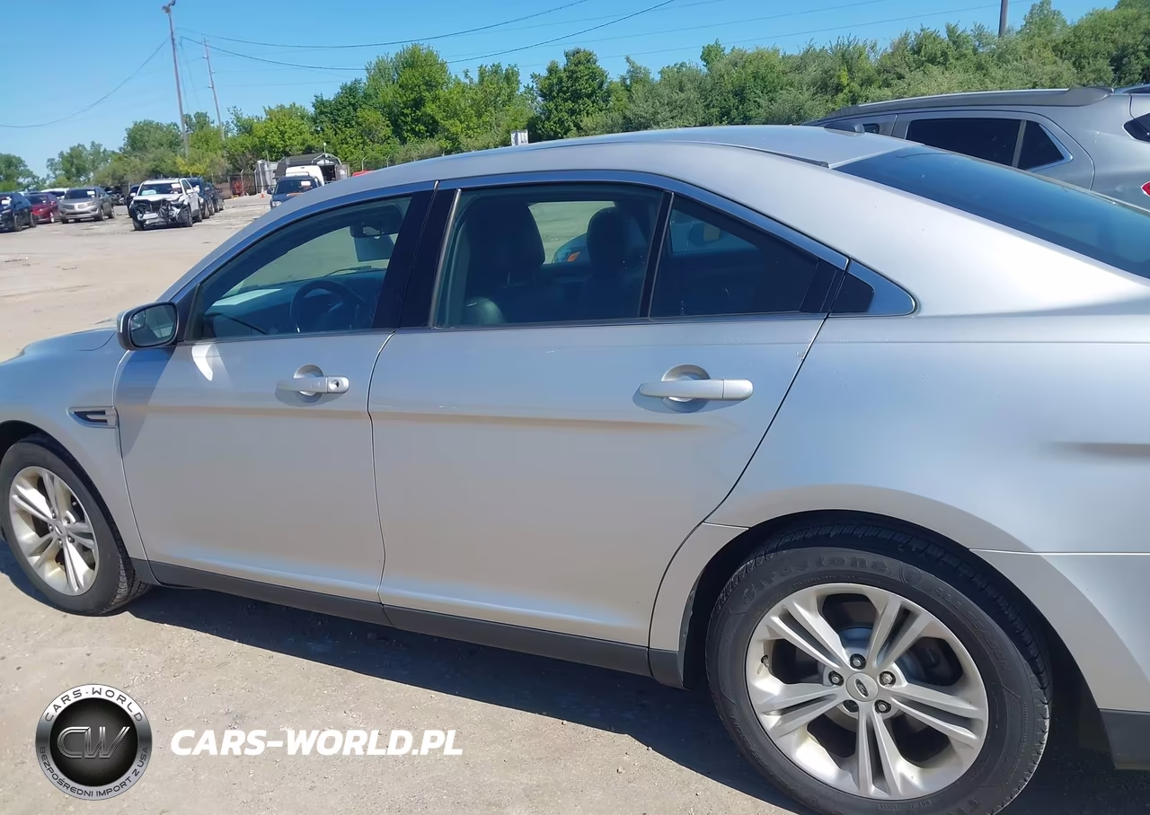 2018 Ford Taurus Sel VIN:1FAHP2E88JG118398 - 14
