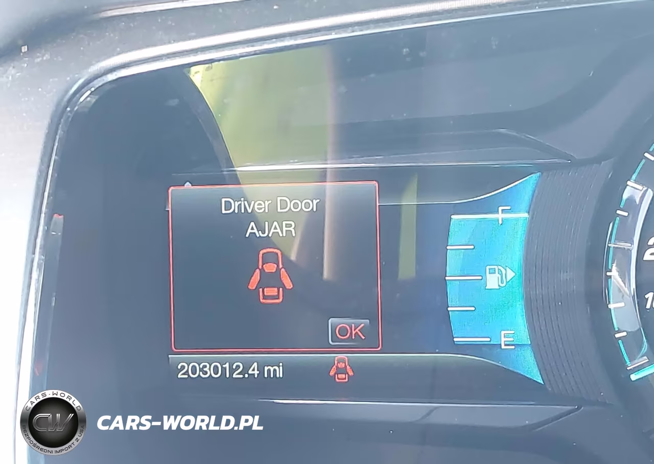 2018 Ford Taurus Sel VIN:1FAHP2E88JG118398 - 15