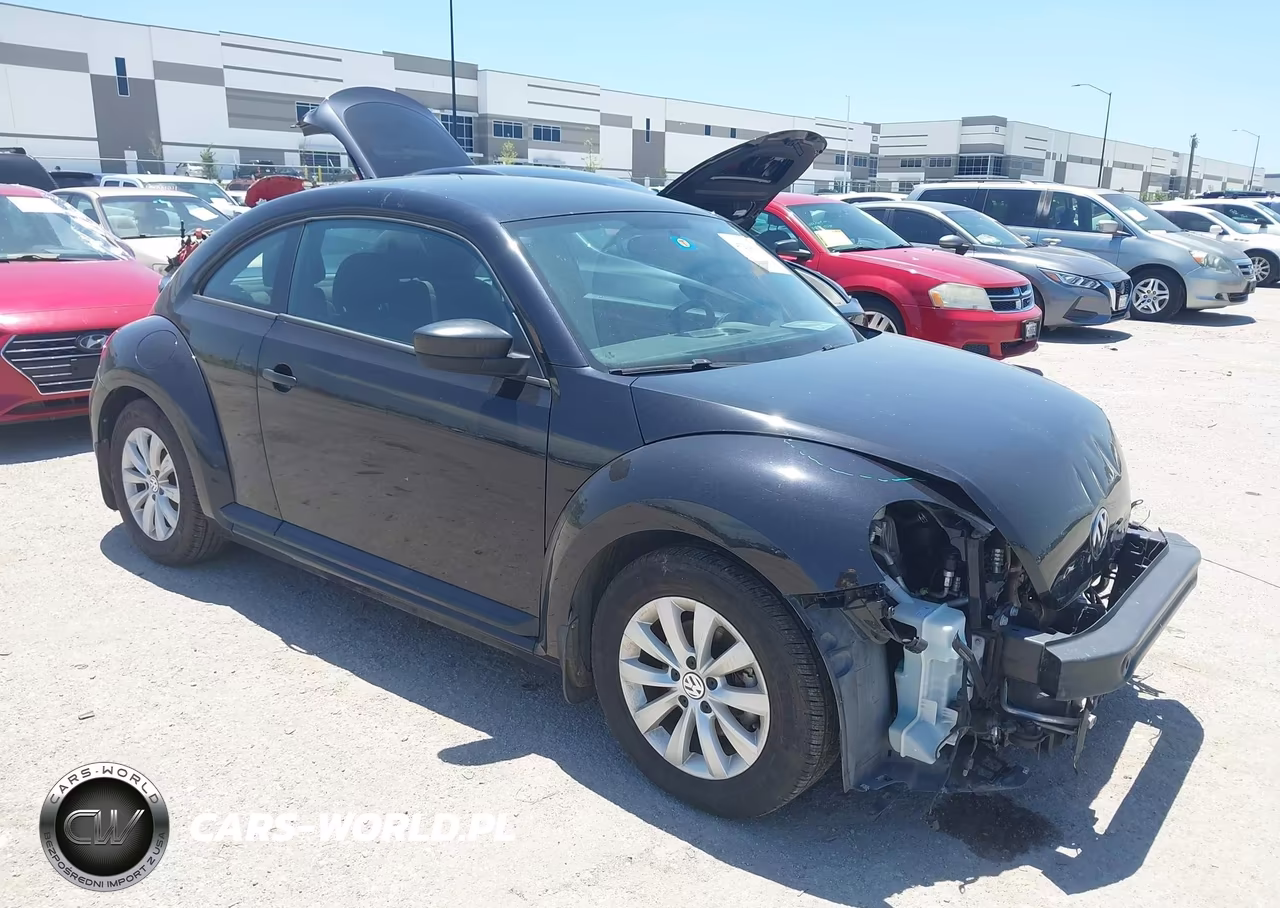 2018 Volkswagen Beetle 2.0T Coast-2.0T S – zdjęcie 1 z 15