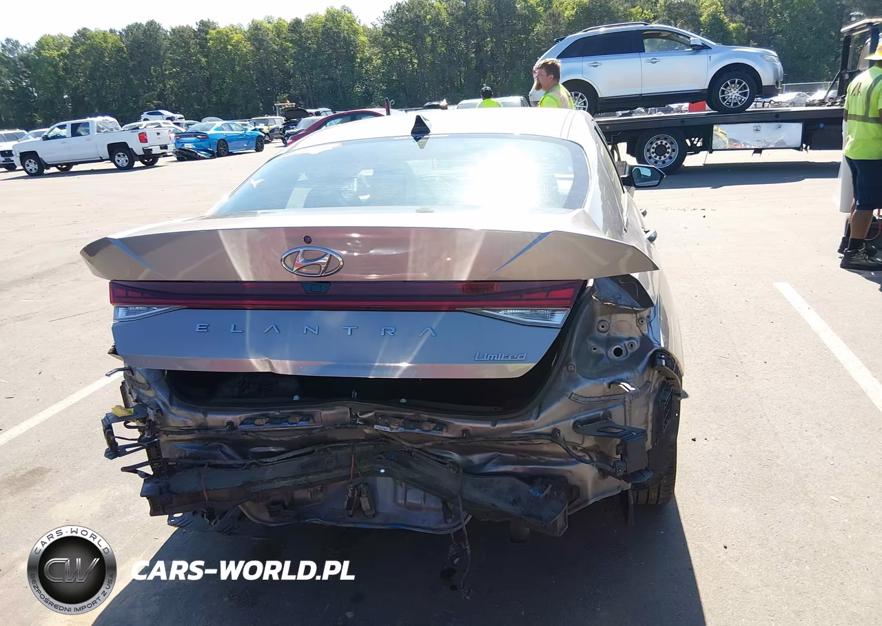 2021 Hyundai Elantra Limited VIN:KMHLP4AGXMU099898 - 17
