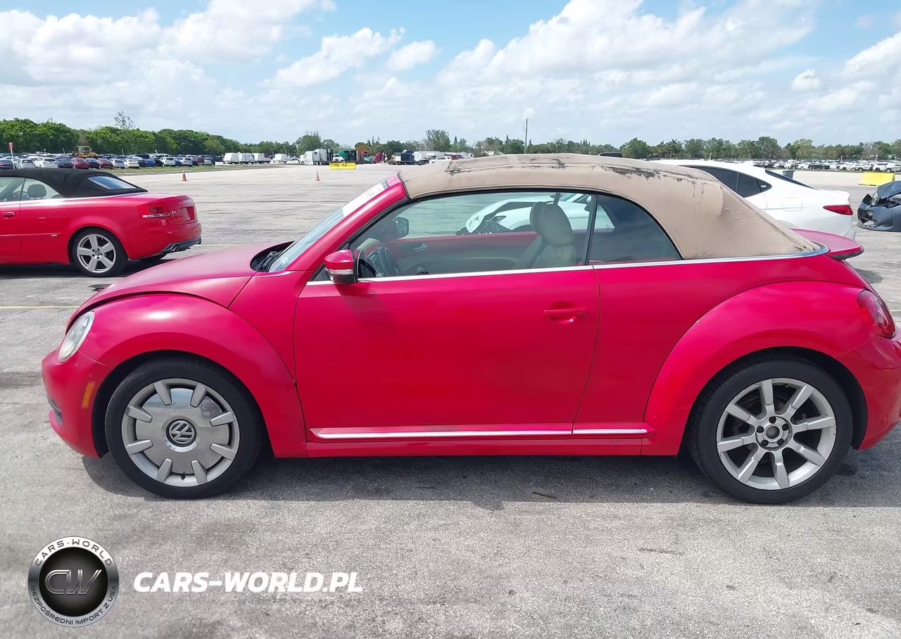 2014 Volkswagen Beetle 1.8T VIN:3VW517AT6EM814529 - 14