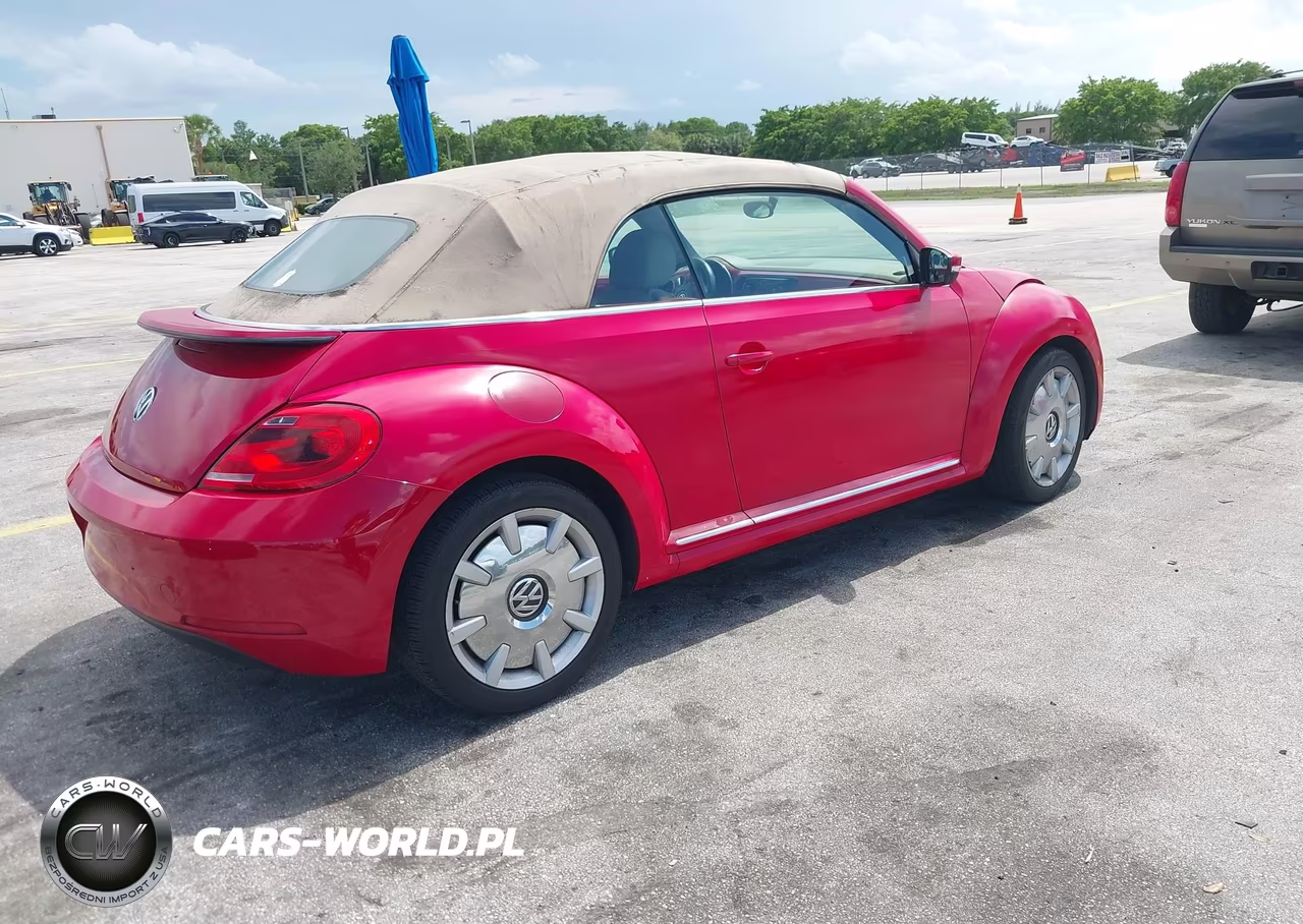 2014 Volkswagen Beetle 1.8T VIN:3VW517AT6EM814529 - 4