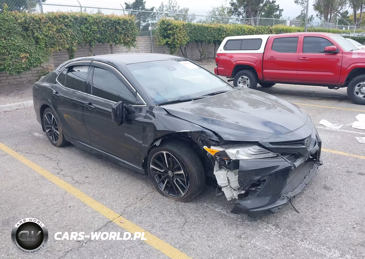 2020 Toyota Camry Xse – zdjęcie 1 z 17