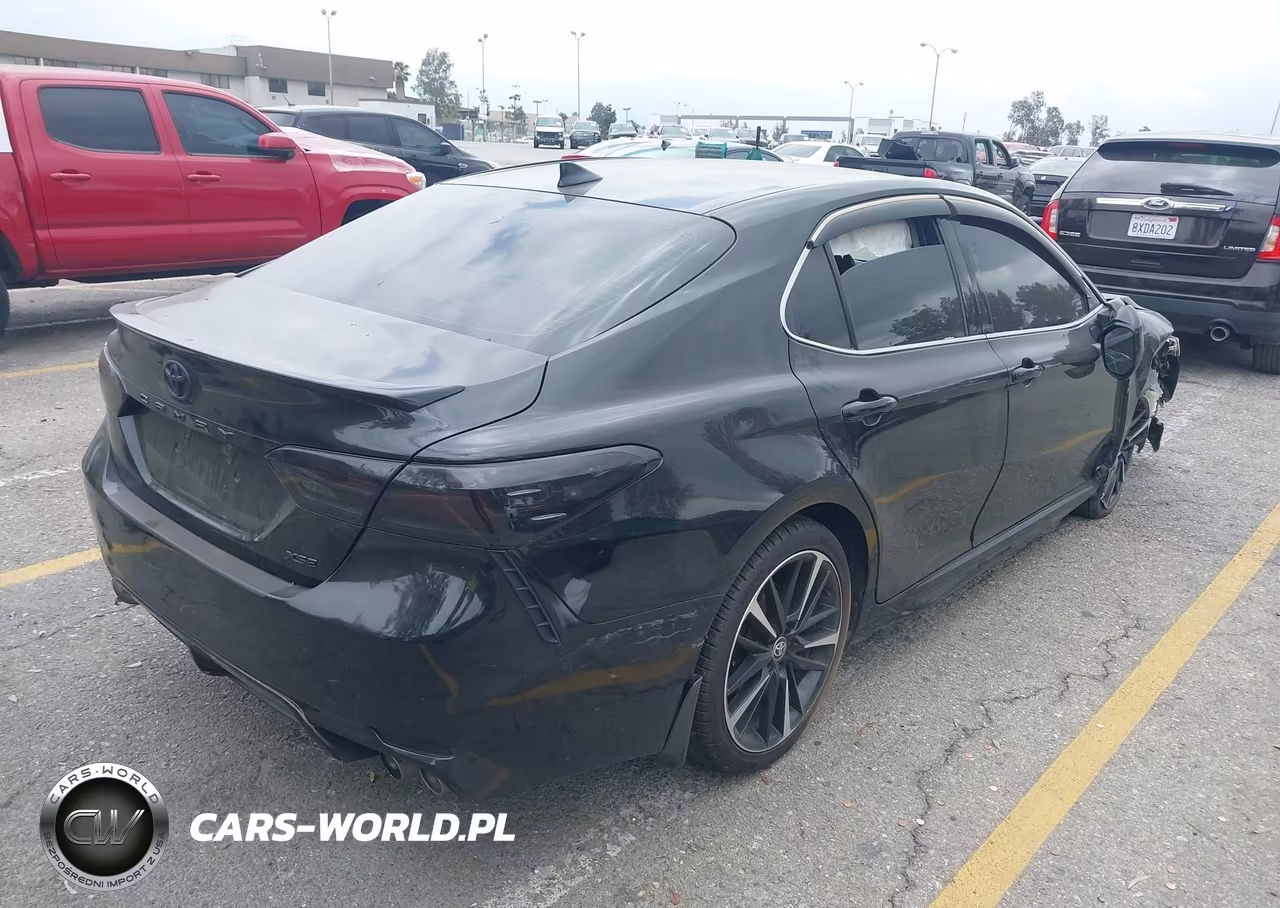 2020 Toyota Camry Xse VIN:4T1K61AK8LU959684 - 4