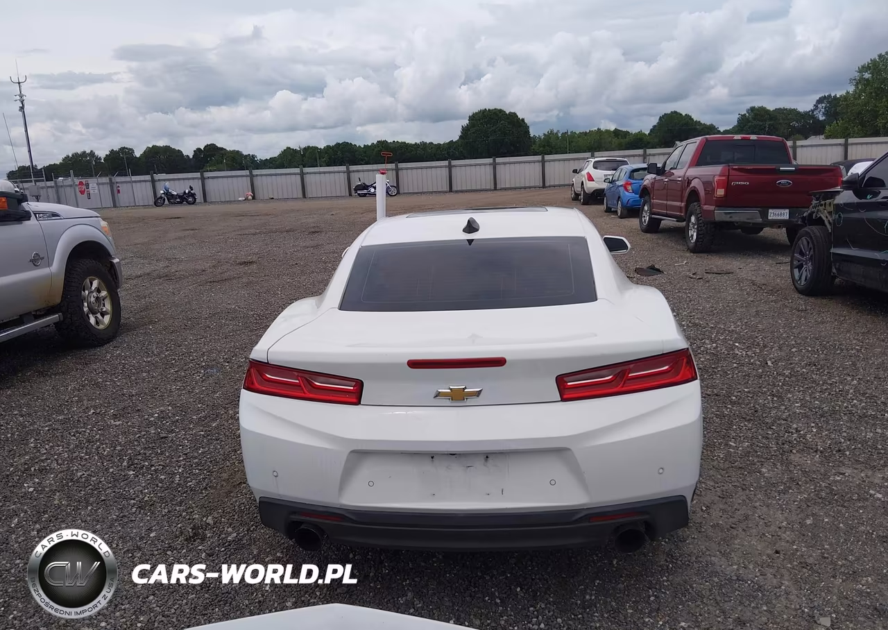 2016 Chevrolet Camaro 2Lt VIN:1G1FD1RX3G0183479 - 17