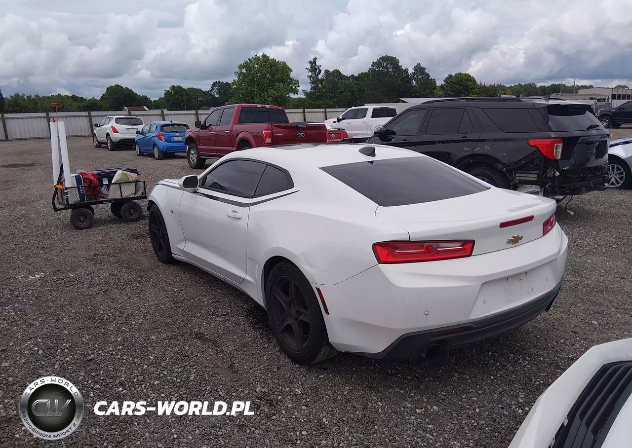 2016 Chevrolet Camaro 2Lt VIN:1G1FD1RX3G0183479 - 3