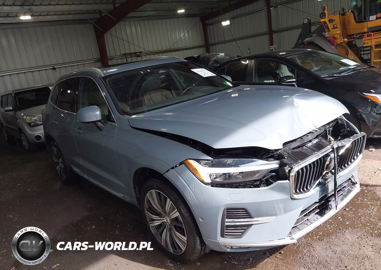 2023 Volvo Xc60 B5 Plus Bright Theme – zdjęcie 1 z 16