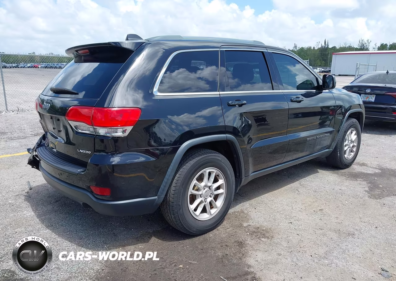 2018 Jeep Grand Cherokee Laredo E 4X2 VIN:1C4RJEAG9JC354029 - 4