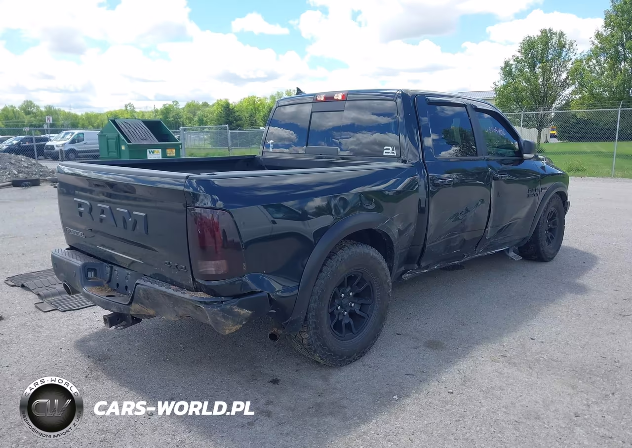2018 Ram 1500 Rebel 4X4 5'7 Box VIN:1C6RR7YTXJS232493 - 4