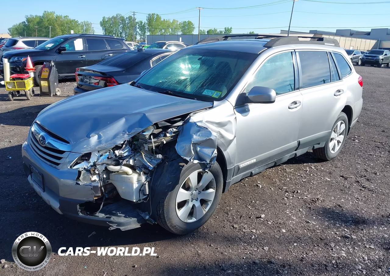 2011 Subaru Outback 2.5I Premium VIN:4S4BRBCC3B3335590 - 2