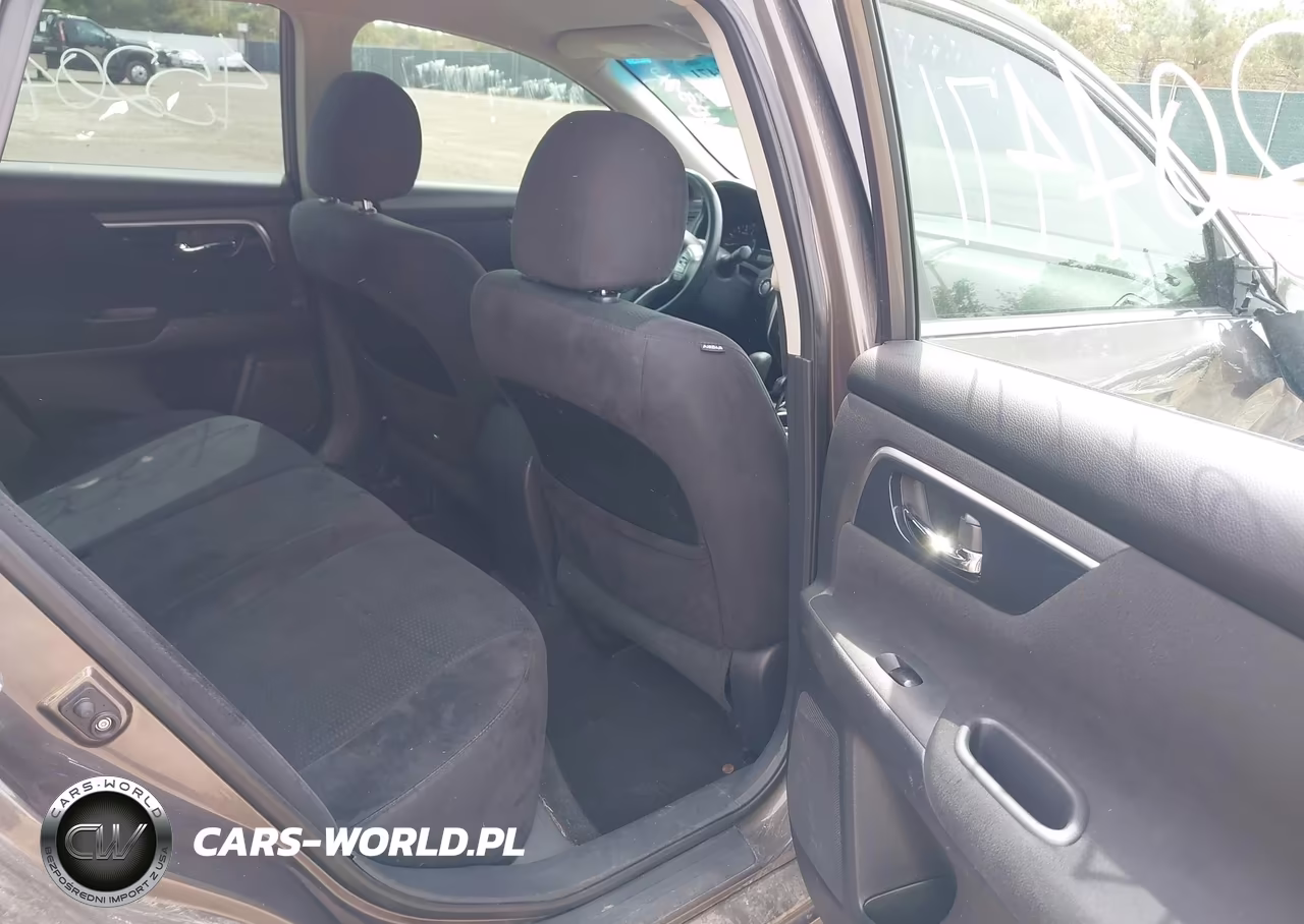 2014 Nissan Altima 2.5 S VIN:1N4AL3AP1EN346664 - 8