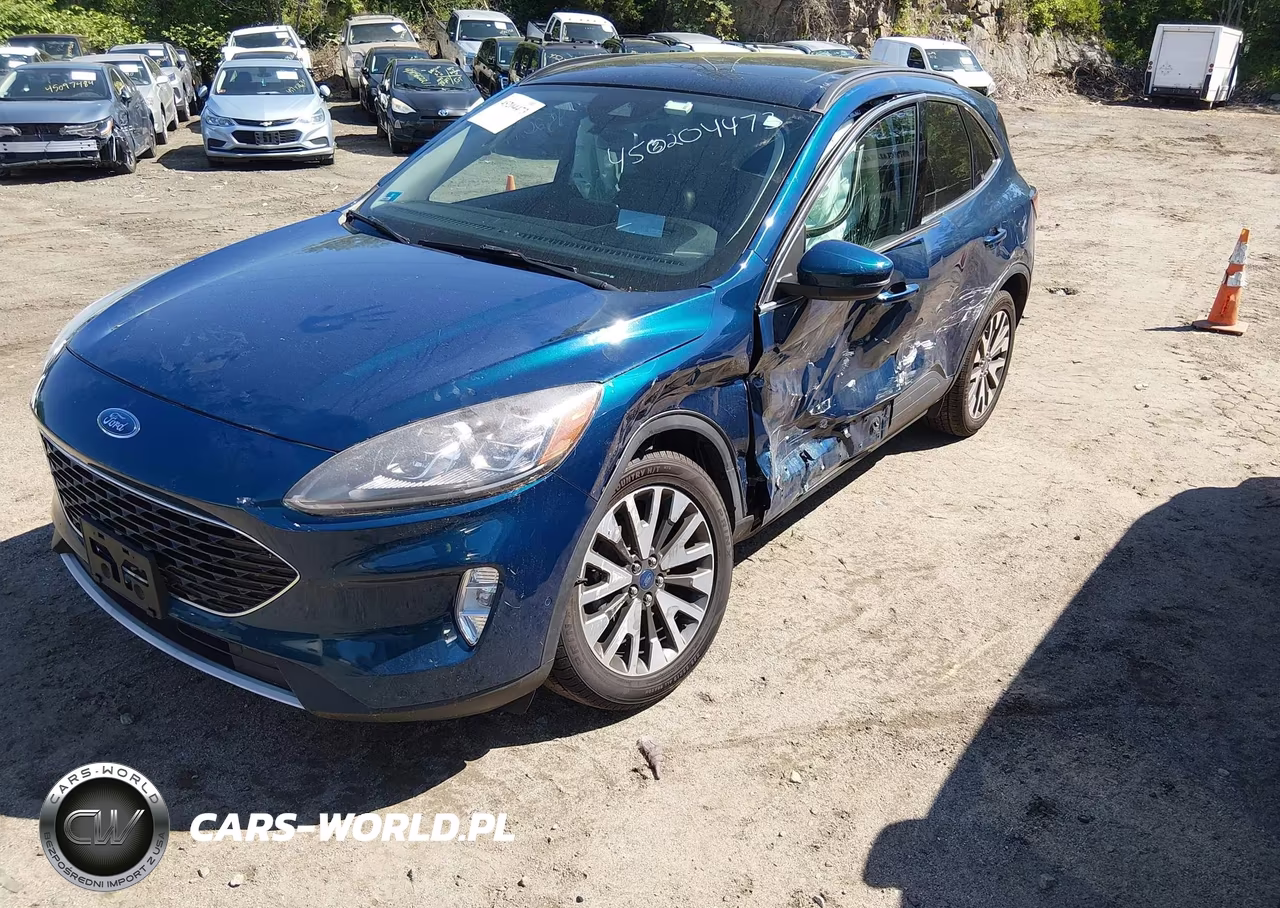 2020 Ford Escape Titanium VIN:1FMCU9J92LUA15689 - 2