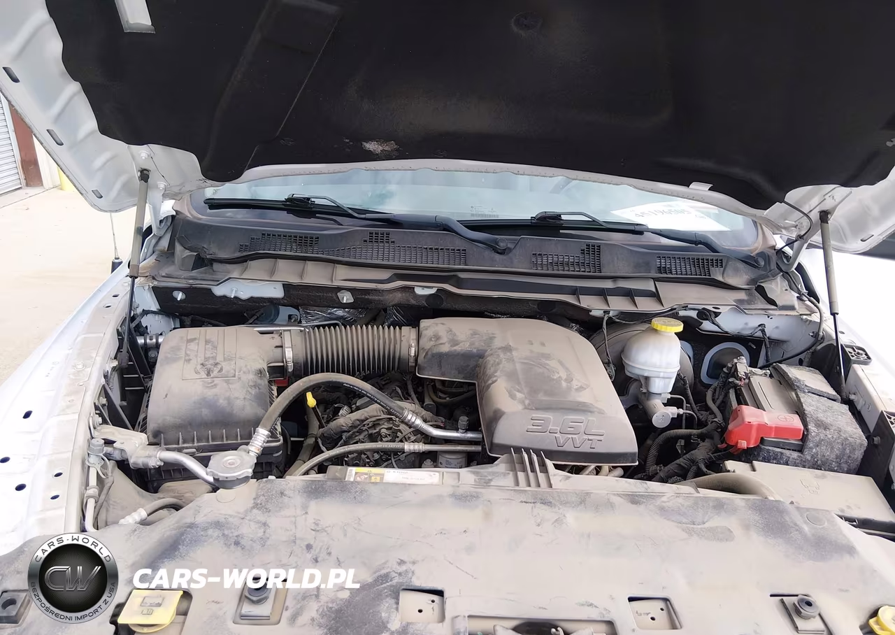 2019 Ram 1500 Classic Tradesman 4X2 8' Box VIN:3C6JR6DG5KG583255 - 10