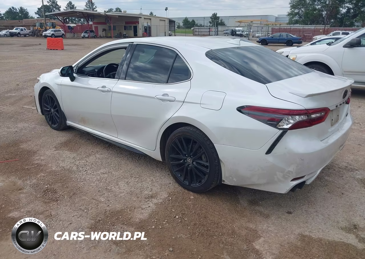 2021 Toyota Camry Xse VIN:4T1K61AK2MU544149 - 3