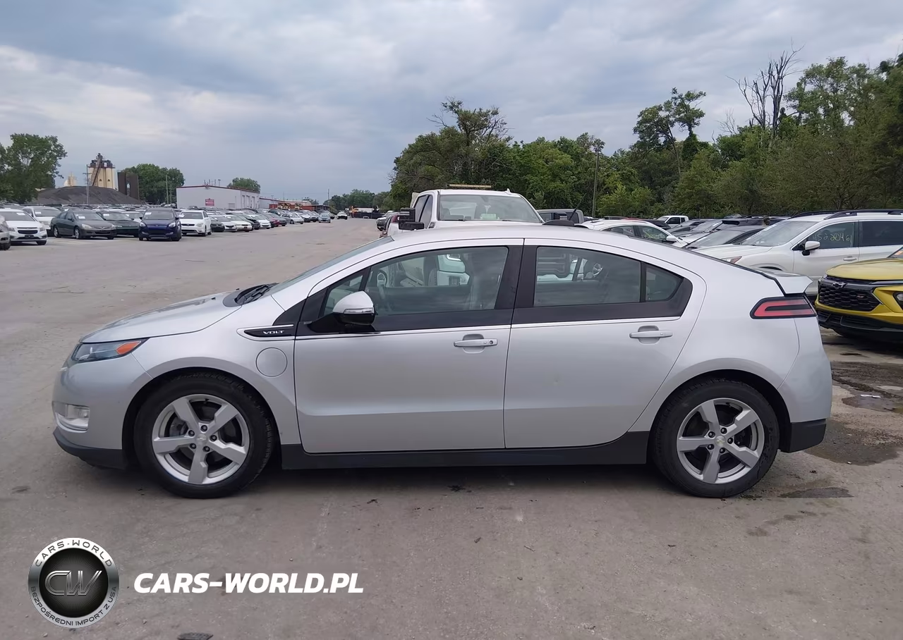 2015 Chevrolet Volt VIN:1G1RD6E43FU139172 - 14