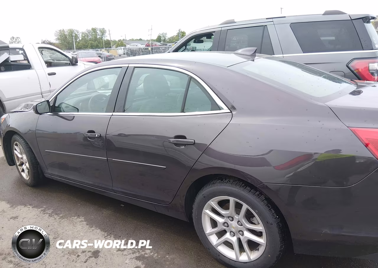 2015 Chevrolet Malibu 1Lt VIN:1G11C5SL9FF240677 - 14