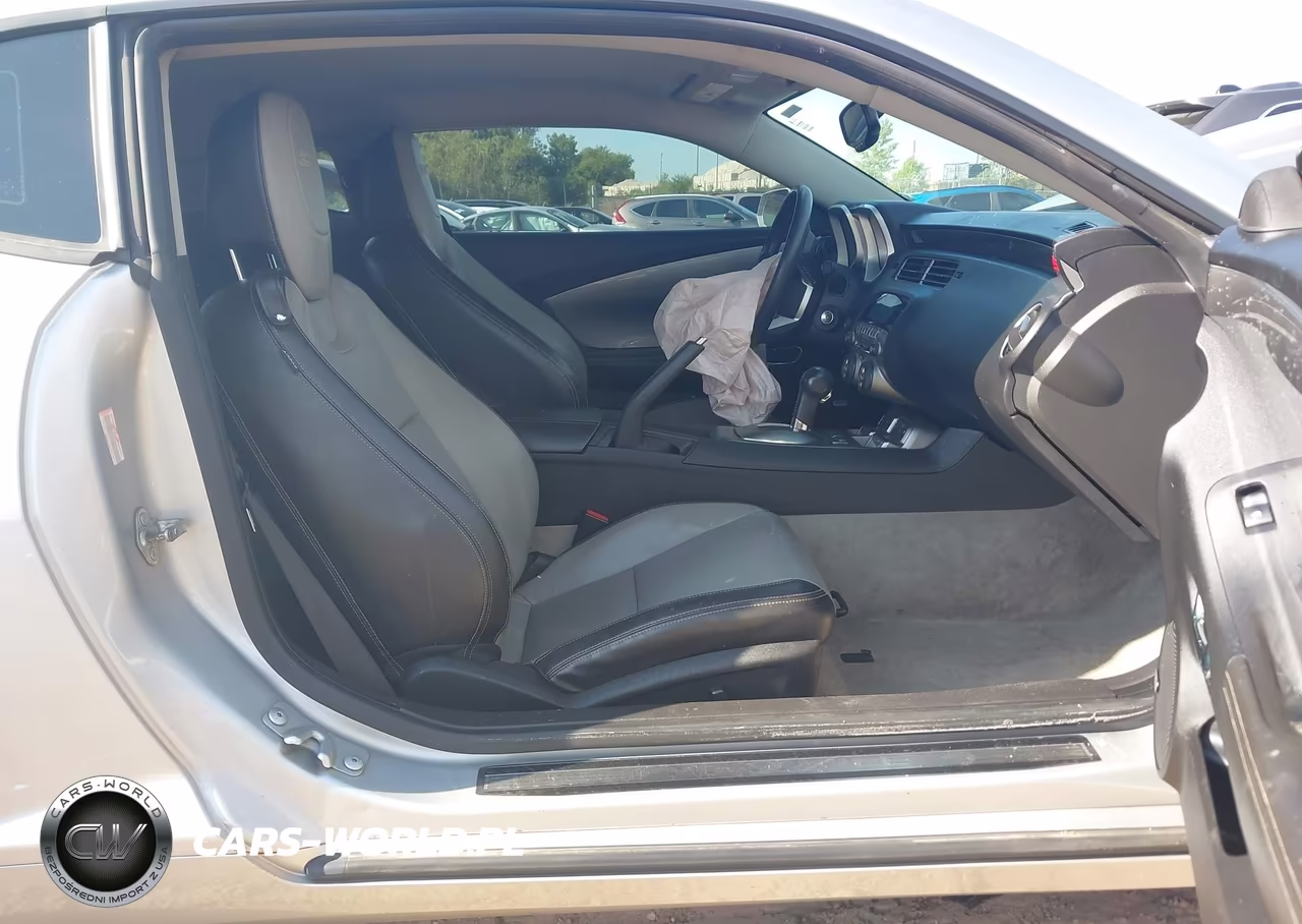 2011 Chevrolet Camaro 2Ss VIN:2G1FK1EJ3B9103734 - 5
