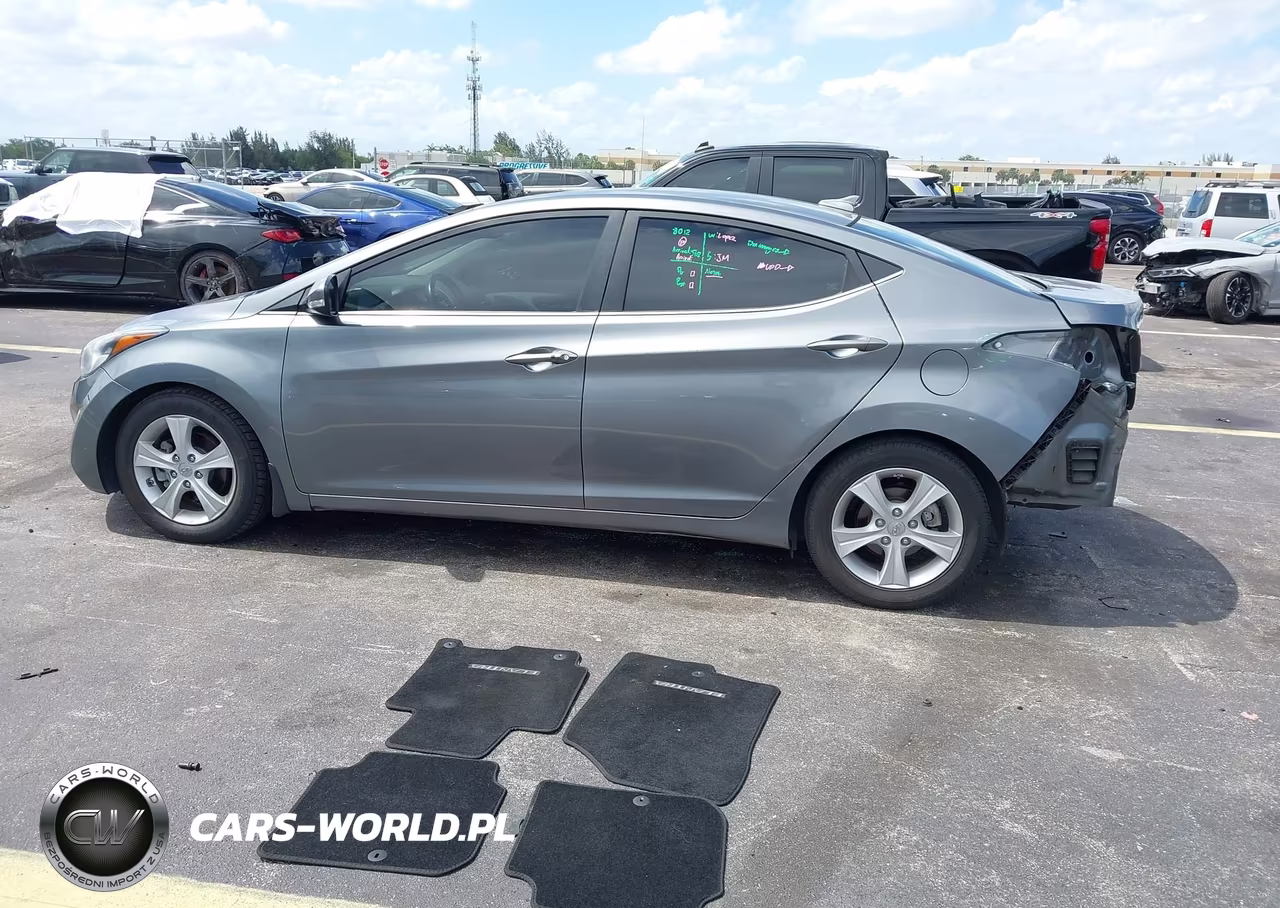 2016 Hyundai Elantra Value Edition VIN:KMHDH4AE9GU583372 - 15