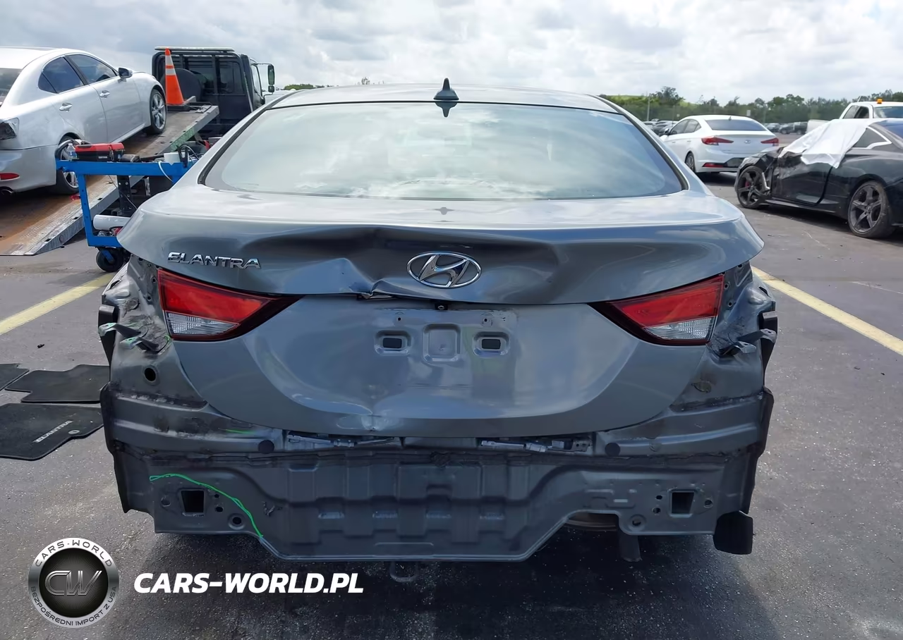 2016 Hyundai Elantra Value Edition VIN:KMHDH4AE9GU583372 - 17
