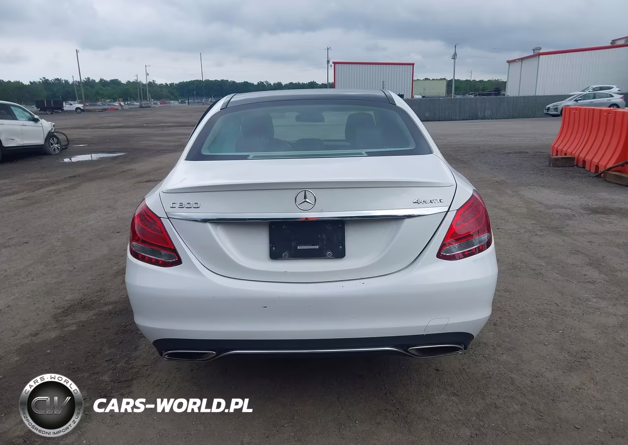 2016 Mercedes-Benz C 300 4Matic VIN:55SWF4KB6GU118255 - 16