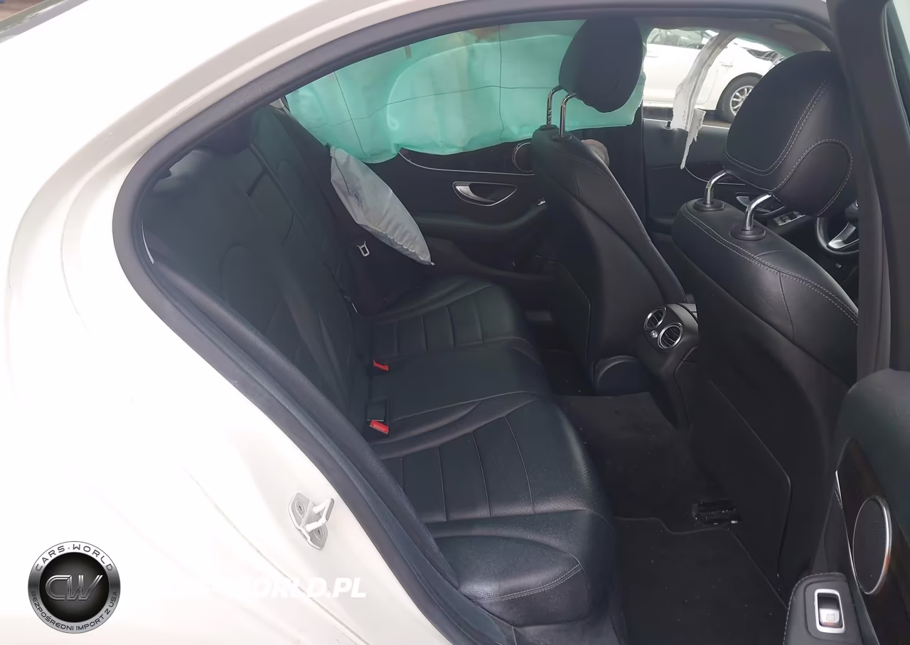 2016 Mercedes-Benz C 300 4Matic VIN:55SWF4KB6GU118255 - 8