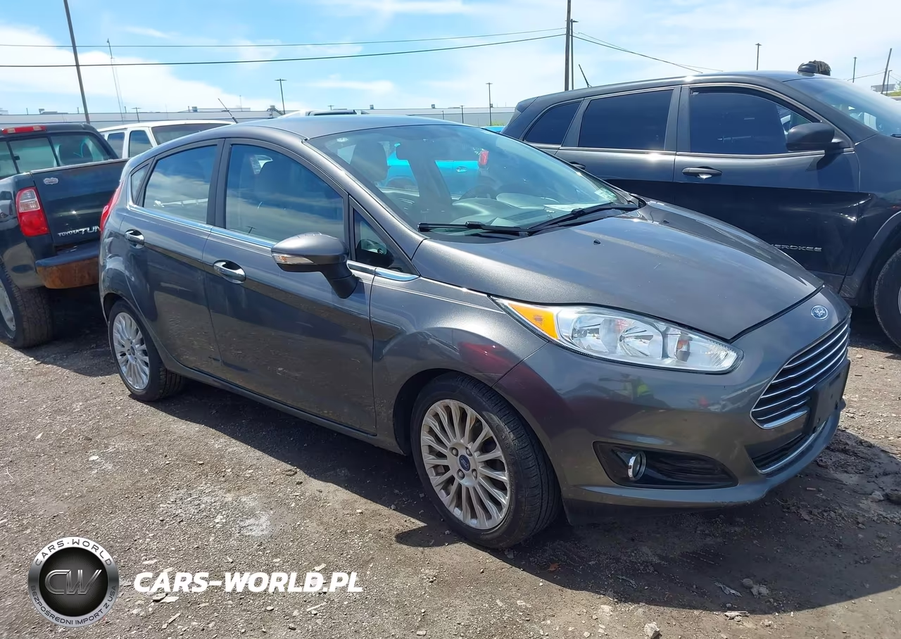 2016 Ford Fiesta Titanium – zdjęcie 1 z 12